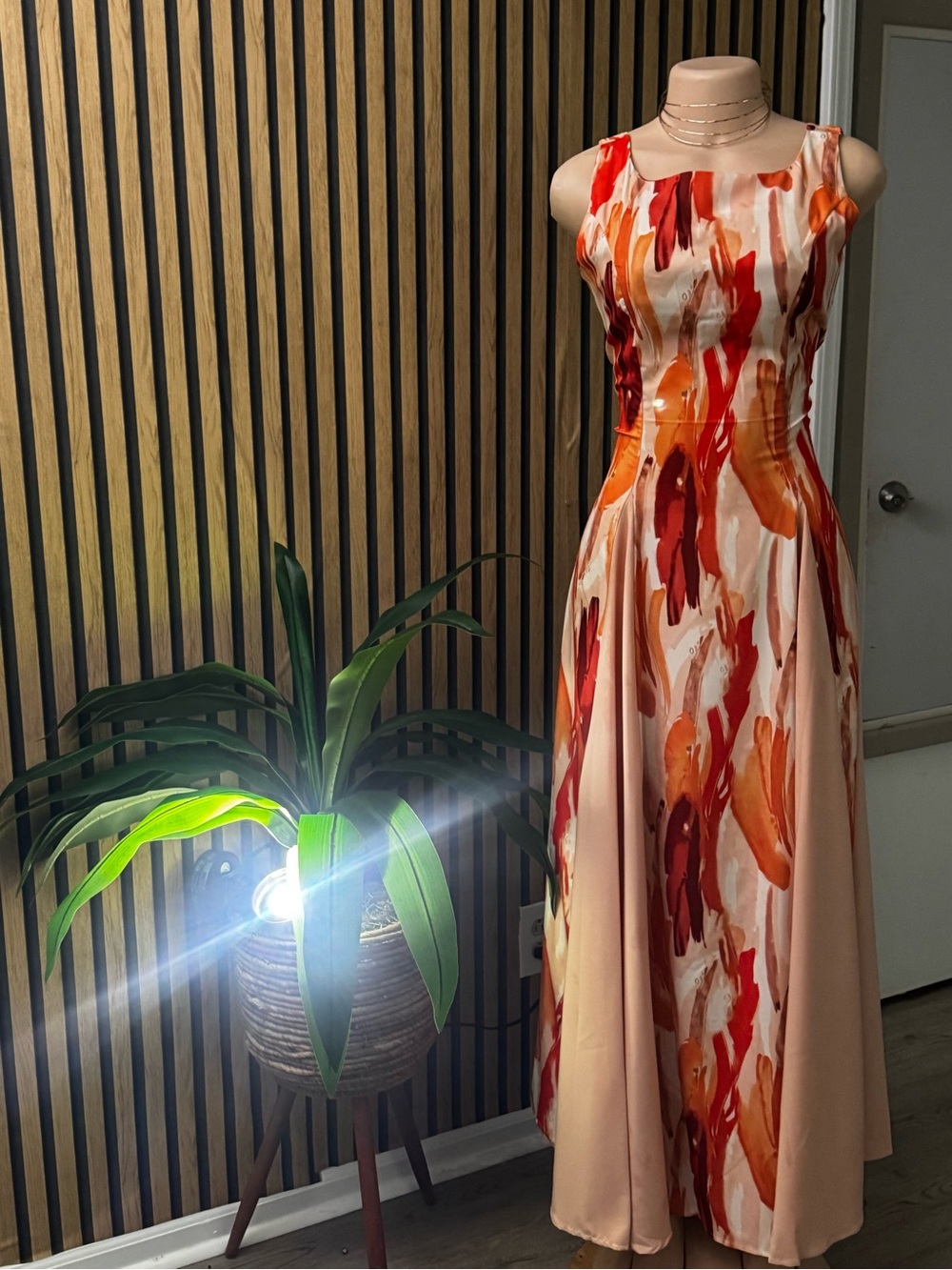 Sleeveless Floral Brushstroke Maxi Dress in Peach and Red